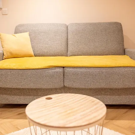 Petit Pour 2 Personnes Au Coeur De Apartment Selestat