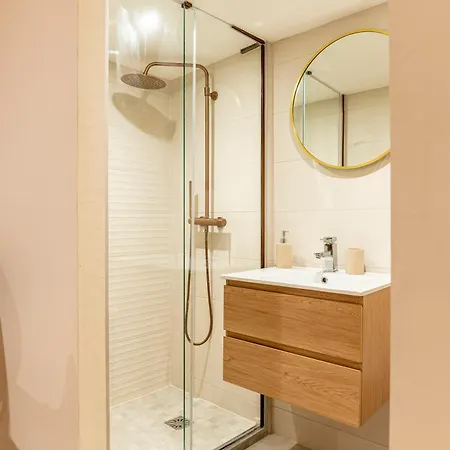 Petit Pour 2 Personnes Au Coeur De Selestat